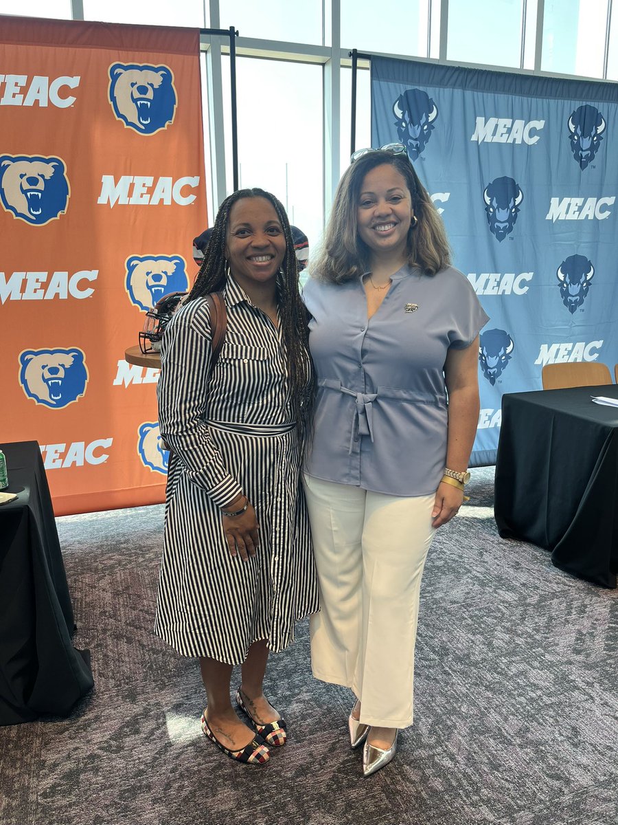 It was great to see <a href="/DAT1Love/">Denise Thompson</a> today at MEAC Football Media Day. Long time!

🦬 🤝🏼 🐻