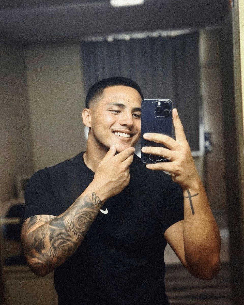 slttte's tweet image. 