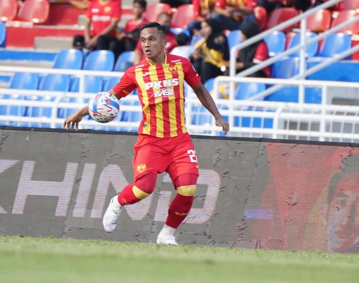 zulhelmizainal1's tweet image. 🚨Transfer U-turn, Fazly Mazlan yang dikaitkan ke Imigresen kembali ke Selangor. ↩️💊
@ASTROARENA