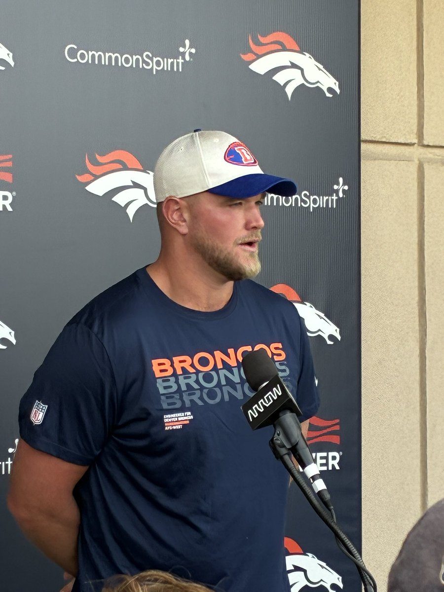 PetersenWill's tweet image. Broncos right tackle Mike McGlinchey on QB Bo Nix: “The way he looked in the spring, the way he came back, his confidence is going to radiate through the whole team… I think that’s what’s really impressive about Bo, his competitive nature.”