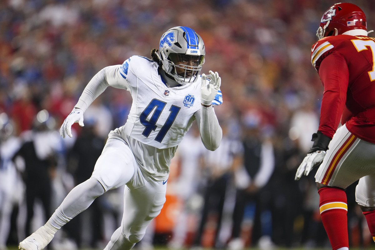 officialctpod's tweet image. The Dallas Cowboys are signing former Detroit Lions EDGE James Houston, per @Schultz_Report
#OnePride