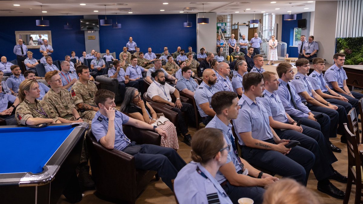 WO of the RAF, WO Subramaniam, visited the Stn engaging with personnel to understand their lived experience &amp; discuss current issues. Following speaking with the RAF Lead Team &amp; Stn Shadow Board a well attended Townhall was held to discuss various current subjects. #TeamNortholt