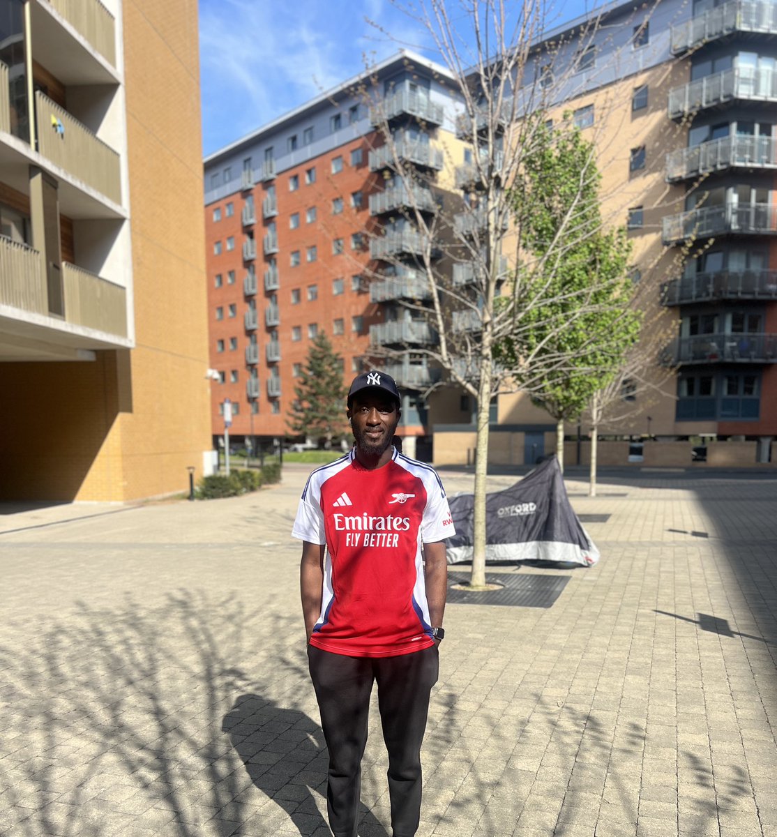 silverpenydr's tweet image. What a day to be an Arsenal fan .
Abi we should do small giveaway for this great news ?
1k retweets and likes can really motivate me .
You know I don’t do audio giveaway
I be talk and do .
