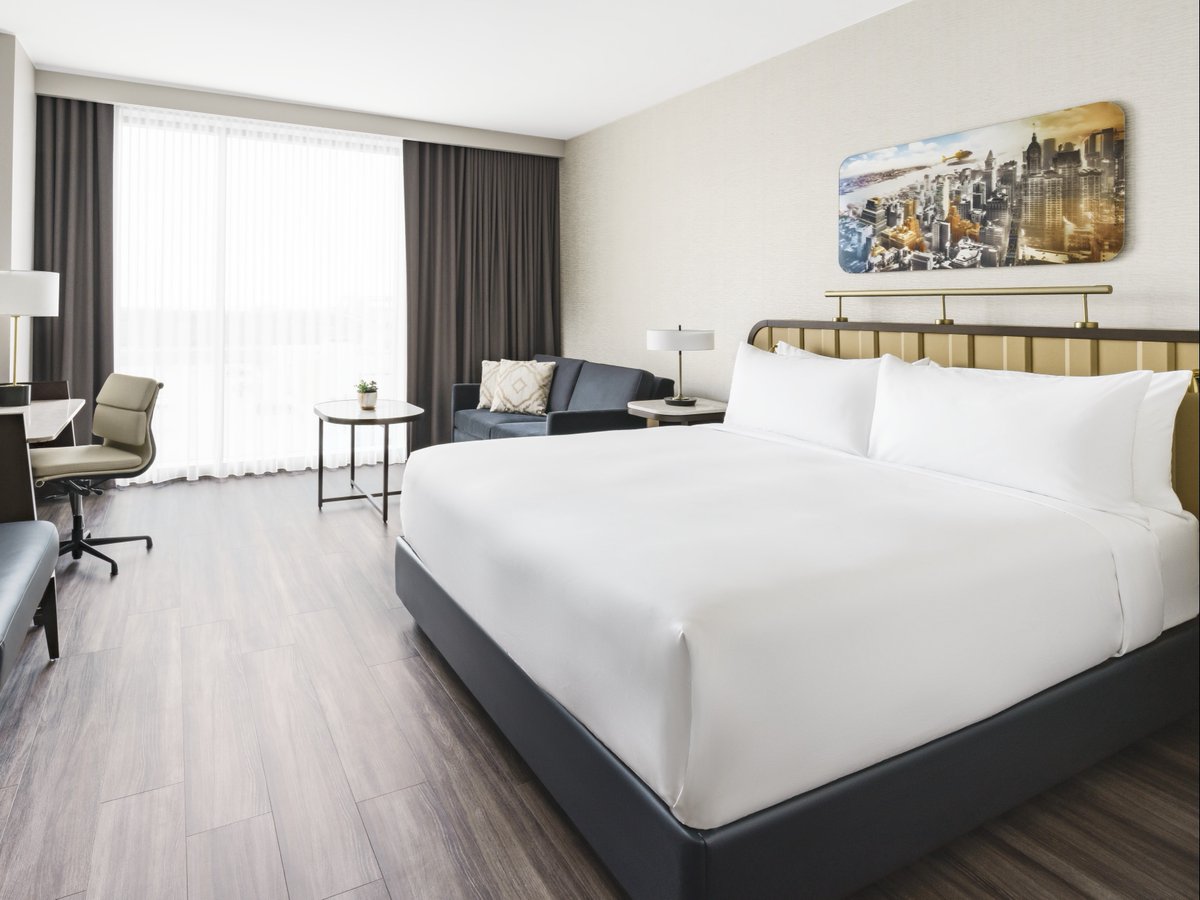 Resorts World New York City (@resortsworldnyc) on Twitter photo Layover? Turn it into something worth remembering π°βοΈ
Relax and recharge at the <a href="/hyattregency/">Hyatt Regency</a> #JFK Airport. From upscale #dining to #casino entertainment, its the perfect place to spend the night.
Save up to 15% on your stay with code SP15. Learn more bit.ly/4dMZRun Layover? Turn it into something worth remembering π°βοΈ
Relax and recharge at the <a href="/hyattregency/">Hyatt Regency</a> #JFK Airport. From upscale #dining to #casino entertainment, its the perfect place to spend the night.
Save up to 15% on your stay with code SP15. Learn more bit.ly/4dMZRun
