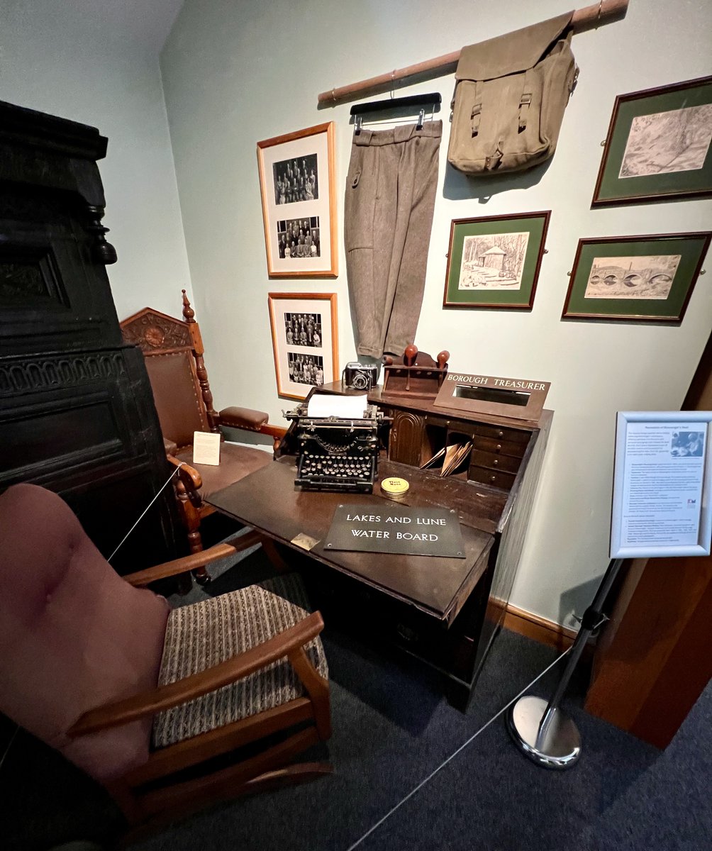 sue_wilkinson's tweet image. Superb Wainwright exhibition currently on @ArmittMuseum, Ambleside. Congrats to @AW_archivist on putting this together to mark the 70th anniversary of the first Pictorial Guide. Don't miss it!