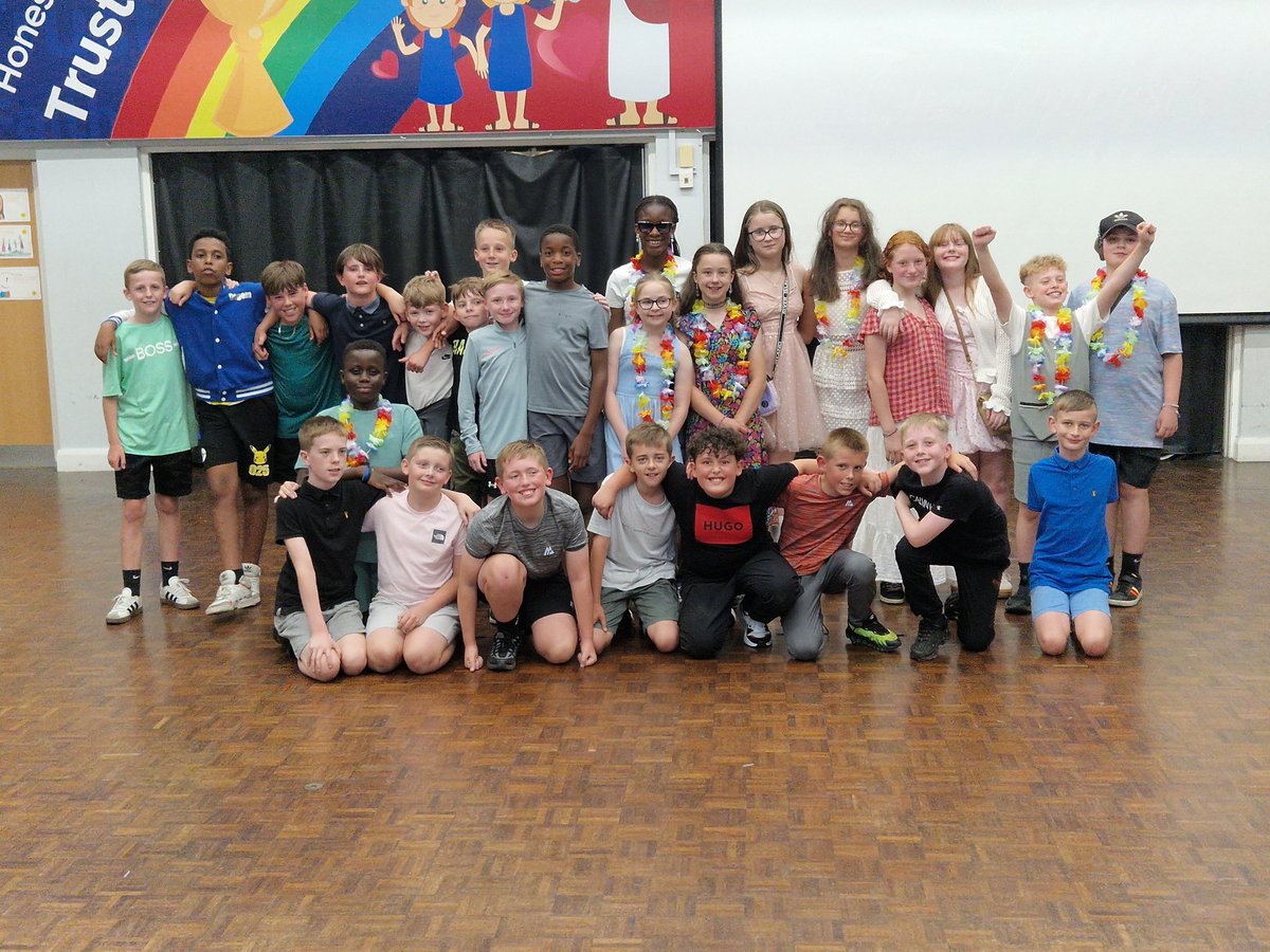 ctkrcps's tweet photo. Great night with these Y6 stunners. Thanks, Mrs. P, Mr R, Mrs B and Mrs M ❤️ https://t.co/p26GxbXkho