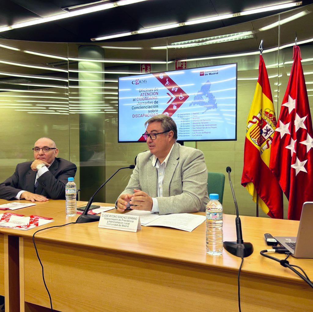 j_asanchez's tweet image. D.E.P ha fallecido Óscar Moral, Presidente de @CERMI_Madrid.
Un hombre que luchó siempre por los derechos de las personas con discapacidad, con compromiso y corazón.
Descansa en paz.