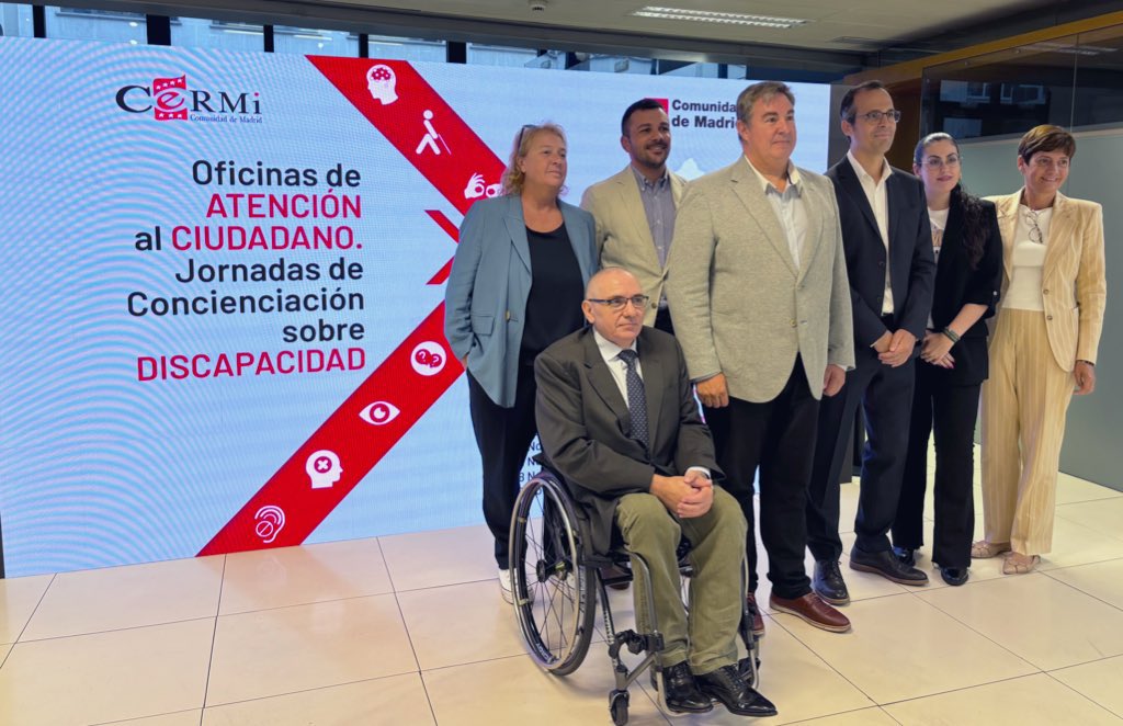 j_asanchez's tweet image. D.E.P ha fallecido Óscar Moral, Presidente de @CERMI_Madrid.
Un hombre que luchó siempre por los derechos de las personas con discapacidad, con compromiso y corazón.
Descansa en paz.