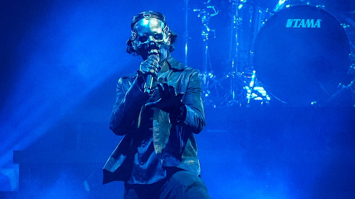 tdgarden's tweet image. [A MESSAGE FROM THE CLERGY]

Your energy was undeniable at TD Garden. To the most faithful congregation—thank you for a night of unforgettable rituals and a roar that will echo for ages.

📸: Brian Babineau