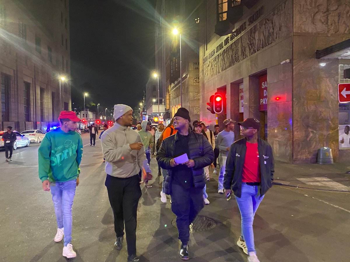 EFFYouthWC's tweet image. ♦️Currently Happening♦️
EFF Youth Command National Convenor, Cmsr Sihle Lonzi is currently leading Mobilization Blitz. Siyaya eKhayelitsha Siyaya ✊🏾
#EFFTurns12