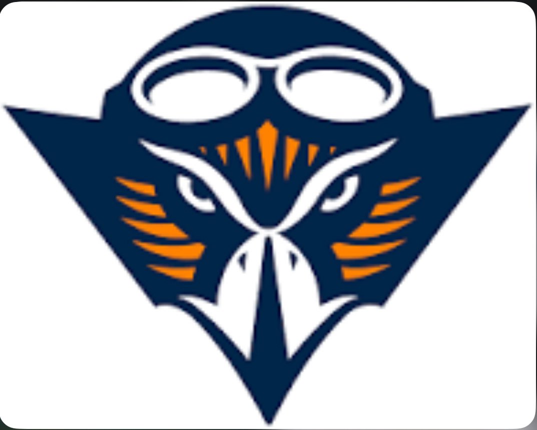 DavisCochran35's tweet image. After a great conversation with Coach White im blessed to have received another Division 1 offer from UT Martin! @MarkWhiteHC @wcsBHSboyshoops @CraneTroy @Coach__Bj @BradBealElite @PrepHoopsTN @AndrewForce8