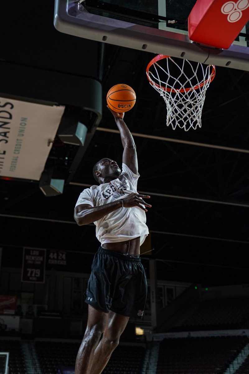 NMStateMBB's tweet image. One day at a time. 

#AggieUp