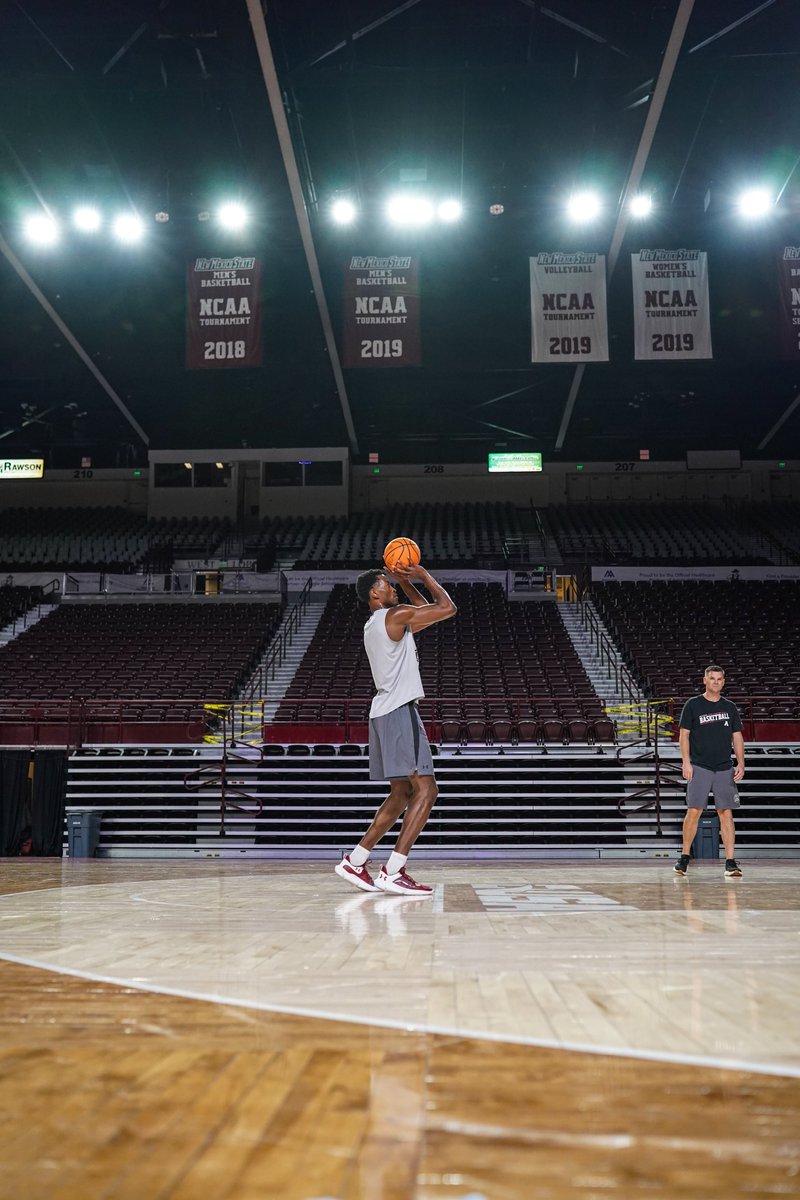 NMStateMBB's tweet image. One day at a time. 

#AggieUp