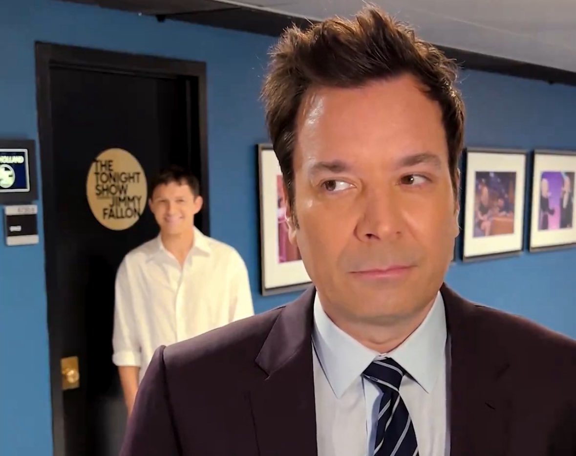 parkersrina's tweet image. prepare to be sick of me when we get a pic of tom in the spider-man suit on the set of brand new day…