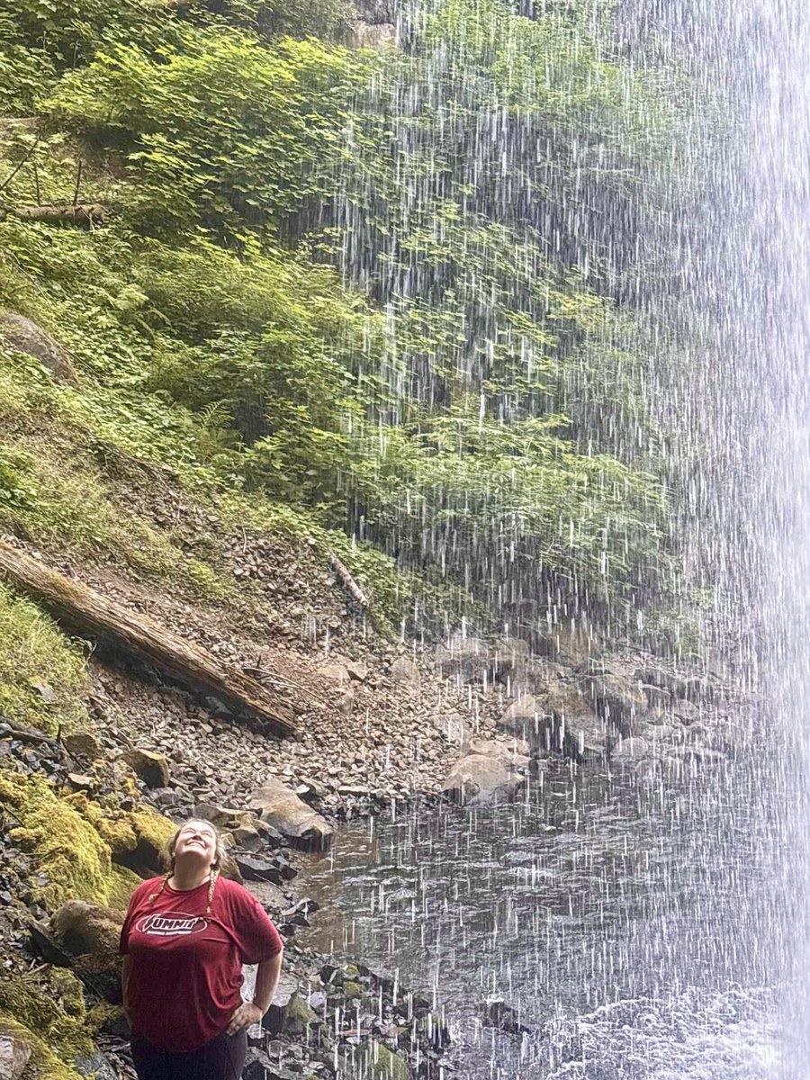 amazon.com/hz/wishlist/ls…

✨🩷 Heading to lunch with my sister, hope ya’ll have a wonderful day friends! We just finished a hike, it was gorgeous! 🩷✨

#teacher
#clearthelist2025 
#clearthelists