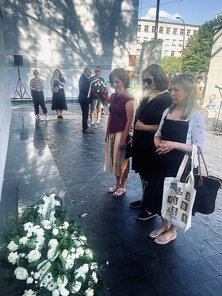 Żydowskie Stowarzyszenie Czulent tweet media