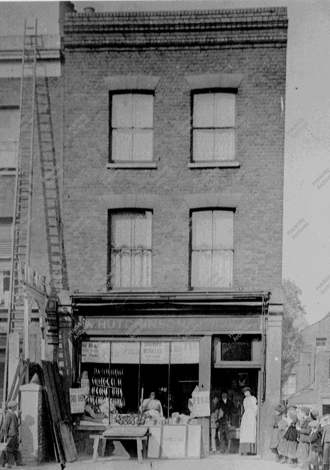 soxgnasher's tweet image. W.HUTCHINSON.c1895.Fishmongers STOKE NEWINGTON.35,Allen Road.