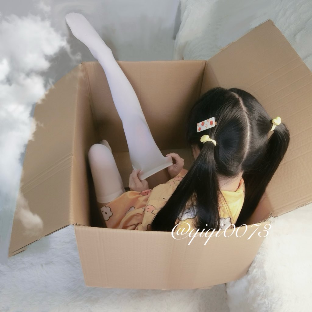 黄推福利内容 - AAA水管维修小李的精彩图片 福利姬AAA水管维修小李分享的黄推图片2 - 网红私拍内容