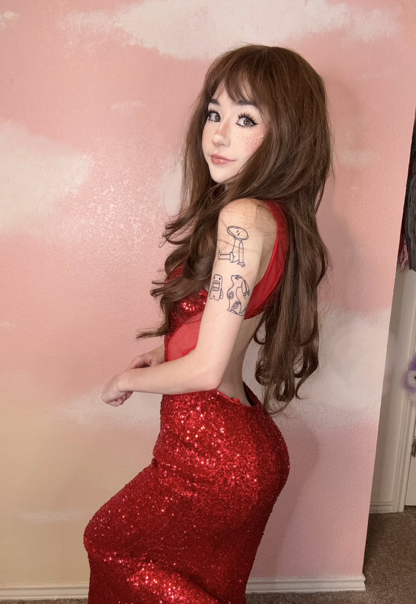 sammynoodlesoup's tweet image. another dress in my closet that I’ll probably never wear out of the house a day in my life