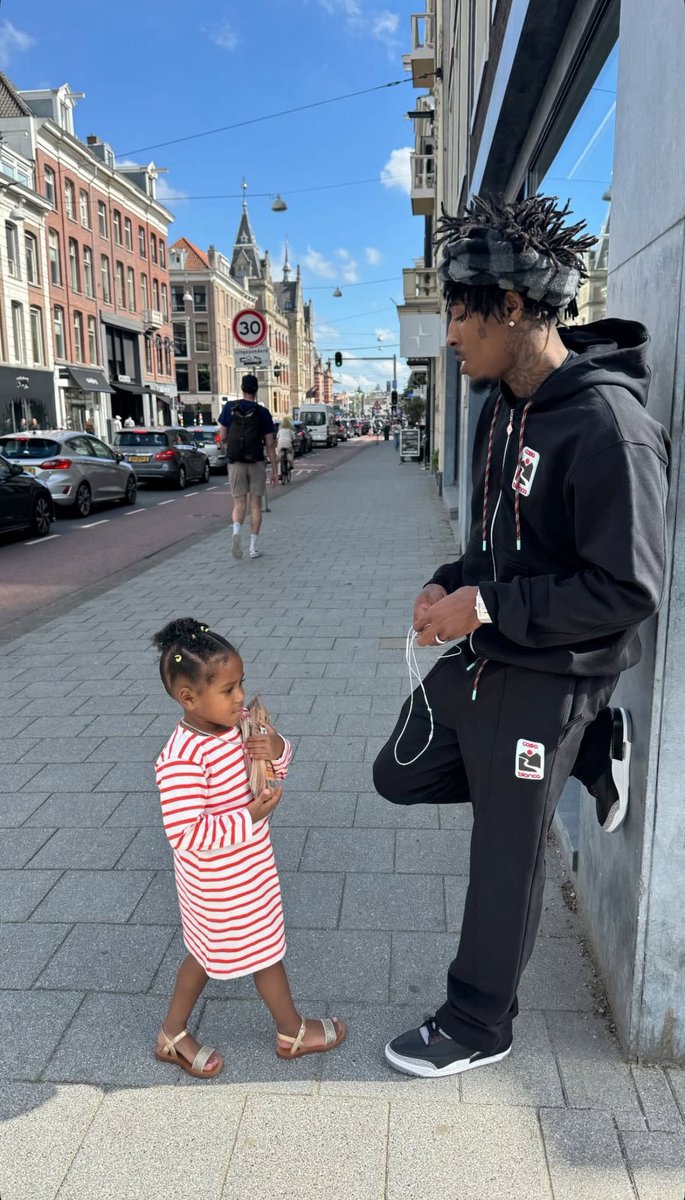 Costa 😔 tweet media