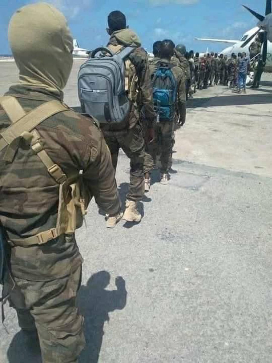 CirkaWSNews's tweet image. Hassan Sheikh Abandons Hiiraan While Targeting Jubaland with Turkish-Trained Forces
No reinforcements have been sent to Hiiraan as Hassan Sheikh deploys 70 Turkish-trained special forces to launch an attack on #Gedo, a region under #Jubaland’s control.
Jubaland forces are…