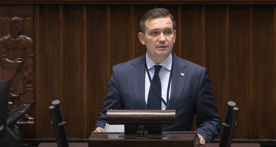 MRiTGOVPL's tweet image. 🏛️ Biznes z większym poczuciem bezpieczeństwa!
Sejm pracuje nad ustawą, która zapewni przedsiębiorcom nowe, praktyczne narzędzie — możliwość szybkiego sprawdzenia statusu VAT kontrahenta bezpośrednio w wyszukiwarce firm na Biznes.gov.pl.
🔎 Co się zmieni?
✔️ W jednym…