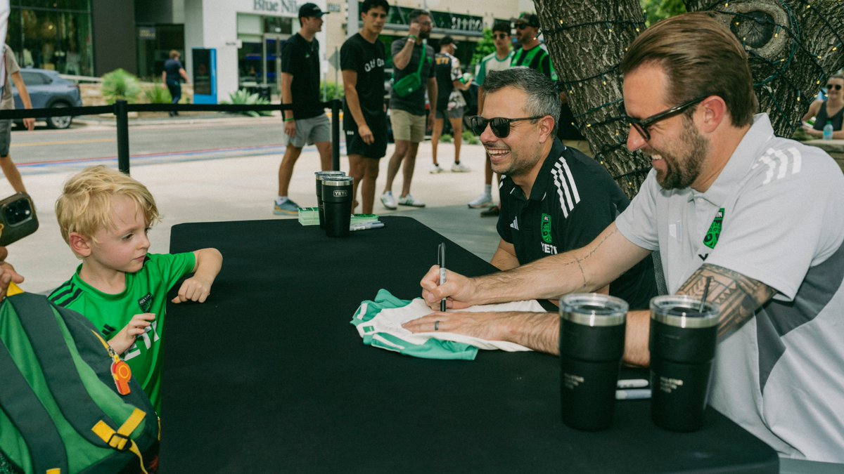 AustinFC's tweet image. Austin knows a good time. 🤠
Thanks for bringing the party all week! 💚🖤
