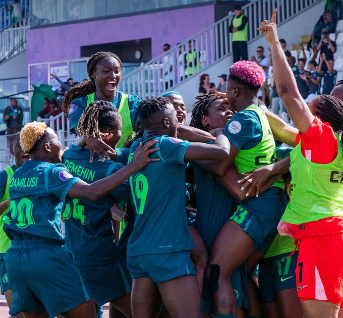 UnplayableZA's tweet image. ๐๐จ๐๐-๐ง๐๐ ๐
#Banyana 1-2 Nigeria
#WAFCON
#UNPLAYABLE