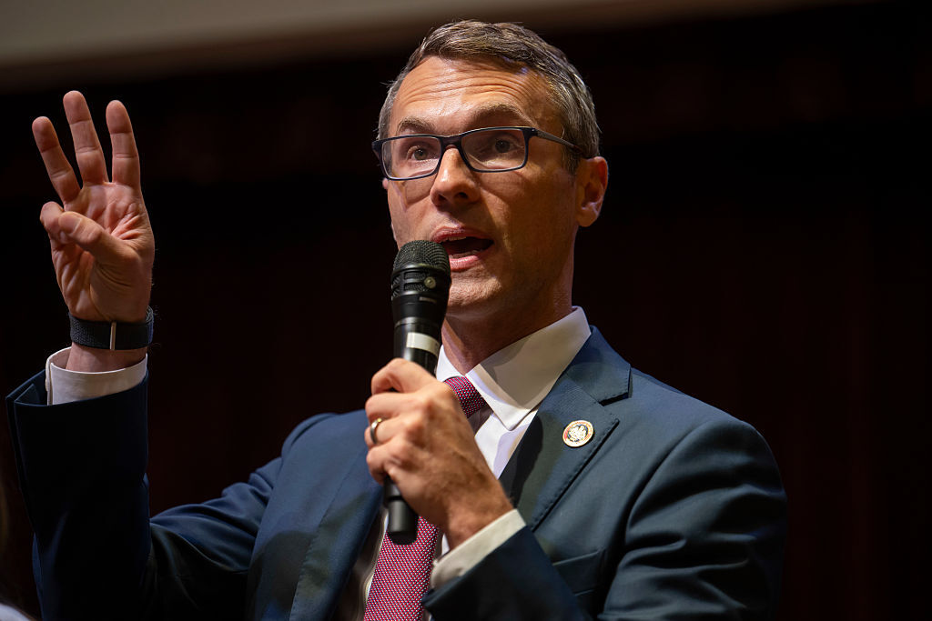 fedscoop's tweet image. The likely successor to the late Rep. Gerry Connolly, D-Va., hopes to continue his former boss’s commitment to federal IT reform if elected to Congress, while also gearing up to build his own legacy in the era of DOGE. hubs.li/Q03yhpj_0