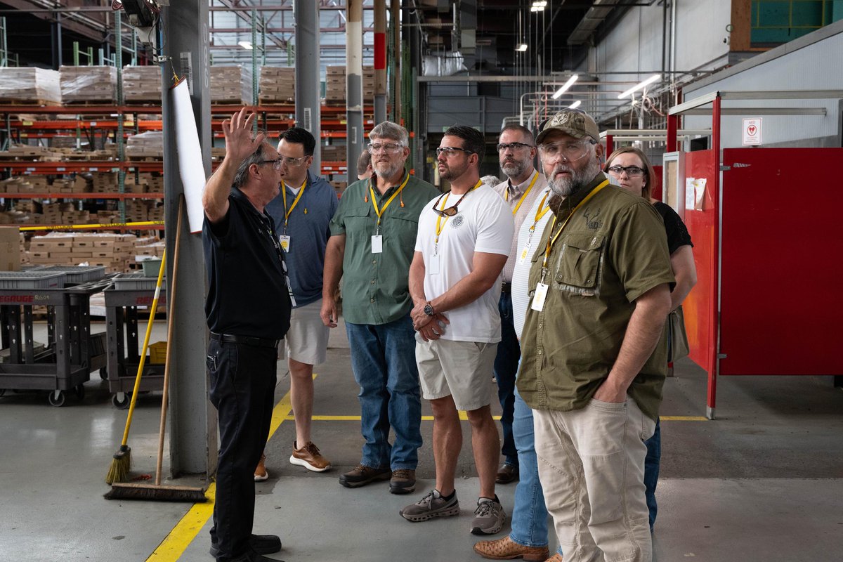 SavageArms's tweet image. Recently, we hosted several top Savage dealers for a tour of our factory in Westfield, MA. Representatives from @lipseysguns, Corner Pawn &amp;amp; Gun, Jay&apos;s Sporting Goods, Scott&apos;s Outdoors, and Van&apos;s Outdoors got a look at the processes involved in making a Savage firearm!