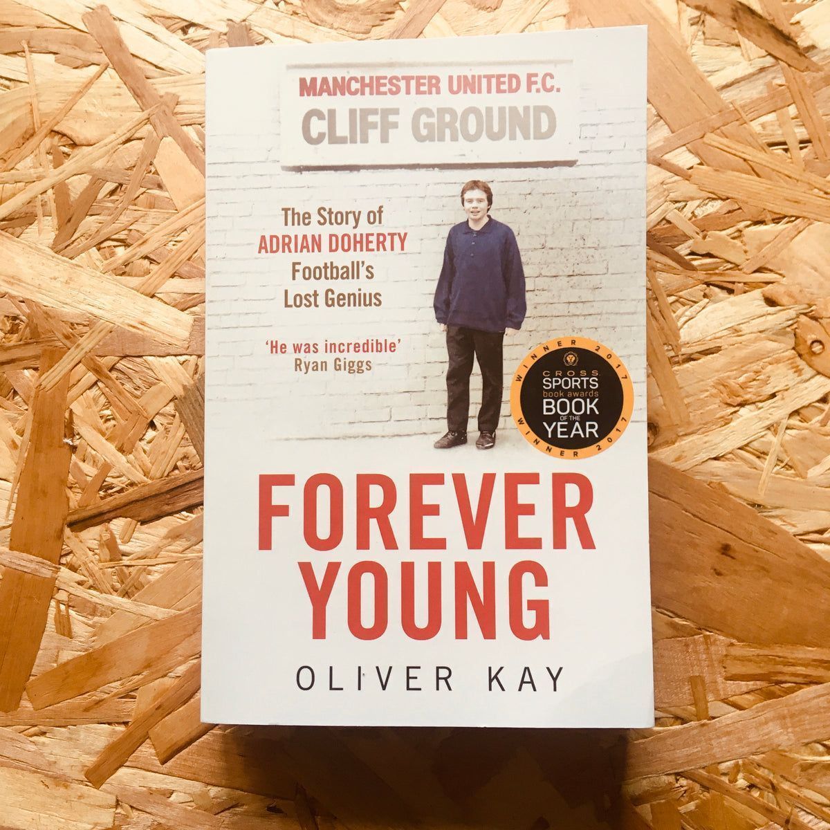 StanchionBooks's tweet image. πππππππ | FOREVER YOUNG by @OliverKay
The tragic story about #mufc wonderkid Adrian Doherty who, having had the world at his feet, died the day before his 27th birthday.
π stanchionbooks.com/products/forevβ¦