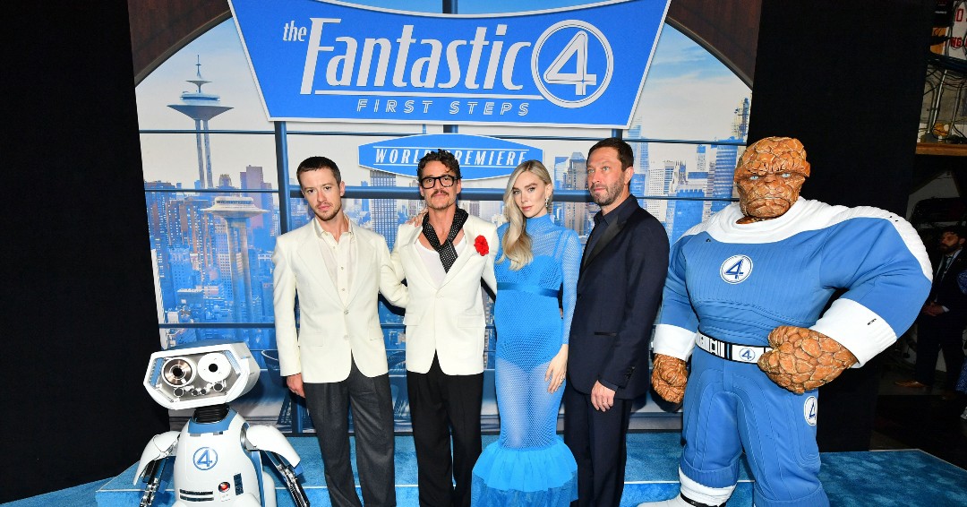 Fandango's tweet image. The cast and filmmakers had an un-4️⃣-gettable time at the world premiere of #TheFantasticFour: First Steps! Witness the latest installment of the MCU in theaters this Friday. Reserve your tickets now👇
fandan.co/TheFantasticFo…