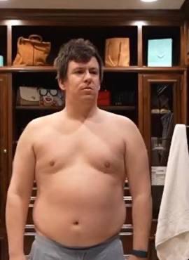 PhillyD's tweet image. PERSONAL NEWS UPDATE: My slow ass can officially run a mile under 8 minutes. Was stuck at 10 minutes forever. 🏃💨
One step and day at a time baaaaby.
Also I got 2 shows for you later today. See you then. ❤️