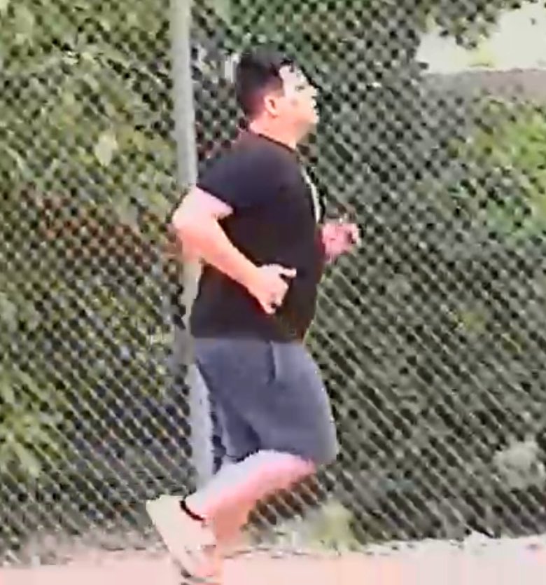 PhillyD's tweet image. PERSONAL NEWS UPDATE: My slow ass can officially run a mile under 8 minutes. Was stuck at 10 minutes forever. 🏃💨
One step and day at a time baaaaby.
Also I got 2 shows for you later today. See you then. ❤️