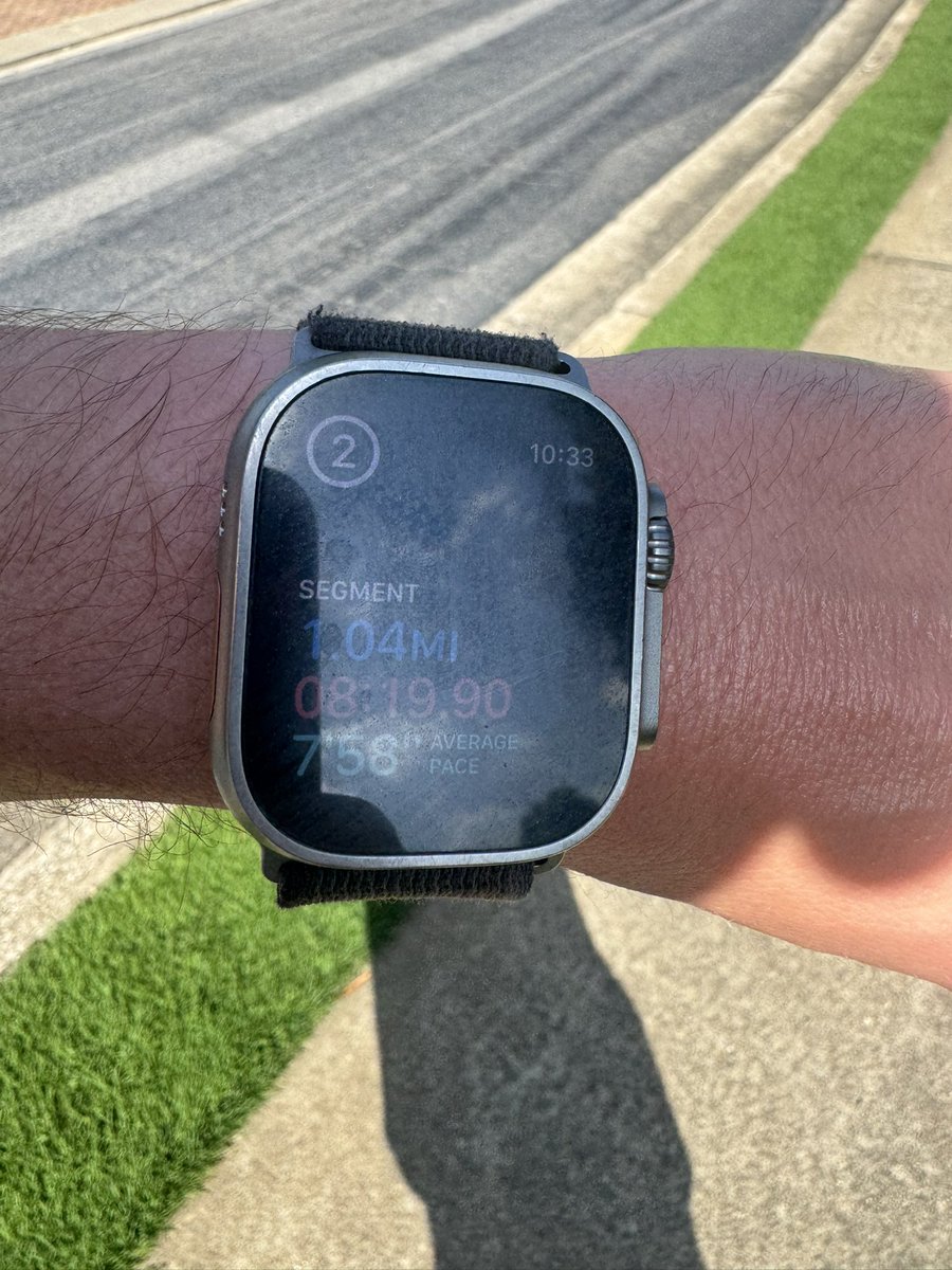 PhillyD's tweet image. PERSONAL NEWS UPDATE: My slow ass can officially run a mile under 8 minutes. Was stuck at 10 minutes forever. 🏃💨
One step and day at a time baaaaby.
Also I got 2 shows for you later today. See you then. ❤️