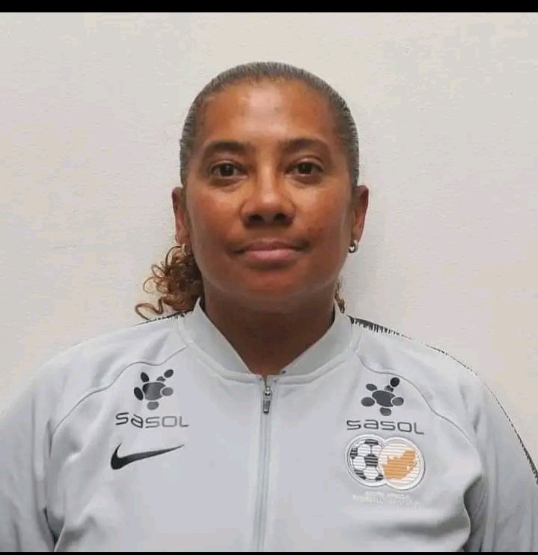 SaneleManzini4's tweet image. I think it's time for Desiree to go. She has laid a good foundation but it's time for a new coach with fresh ideas and tactically good