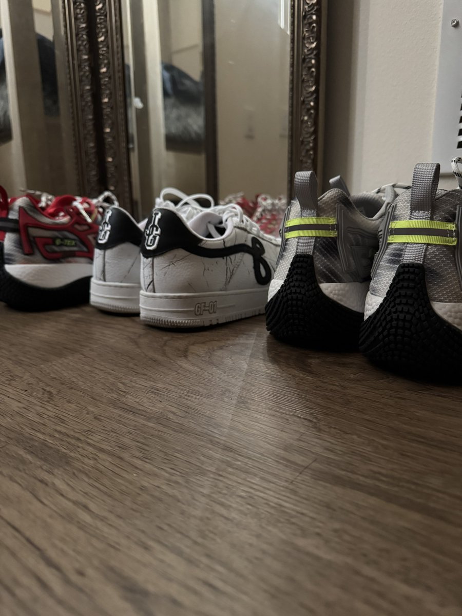 CLONExANT's tweet image. The irony of how @JohnGeiger_ has blessed us with amazing footwear 001 004
