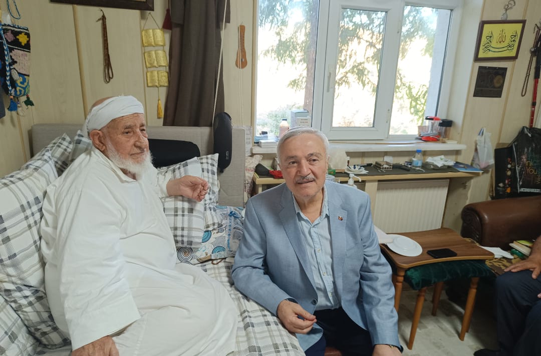 Zülfü DEMİRBAĞ (@zulfudemirbag23) on Twitter photo Karakoçan İlçemizdeyiz
Yukarı Ovacık Köyünde Seyda Molla Ubeydullah Efendiyi ziyaret edip, dualarını aldık.
<a href="/RTErdogan/">Recep Tayyip Erdoğan</a>
<a href="/abuyukgumus/">Ahmet Büyükgümüş</a>
<a href="/Akparti/">AK Parti</a> Karakoçan İlçemizdeyiz
Yukarı Ovacık Köyünde Seyda Molla Ubeydullah Efendiyi ziyaret edip, dualarını aldık.
<a href="/RTErdogan/">Recep Tayyip Erdoğan</a>
<a href="/abuyukgumus/">Ahmet Büyükgümüş</a>
<a href="/Akparti/">AK Parti</a>