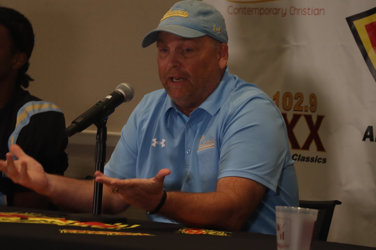 _Max_Donaldson's tweet image. Coosa Christian up now to wrap up Etowah County media days. Mark O'Bryant (@ocale94) is in year six of leading the Conquerors. Tons of questions entering the season for the Conquerors who are currently already out of the playoffs due to sanctions
@CoosaFB