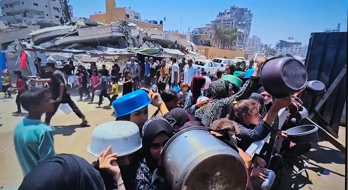 TStandfield1789's tweet image. The Warsaw ghetto of the 21st century.
@DavidLammy @Keir_Starmer @IDF @netanyahu @IsraeliPM