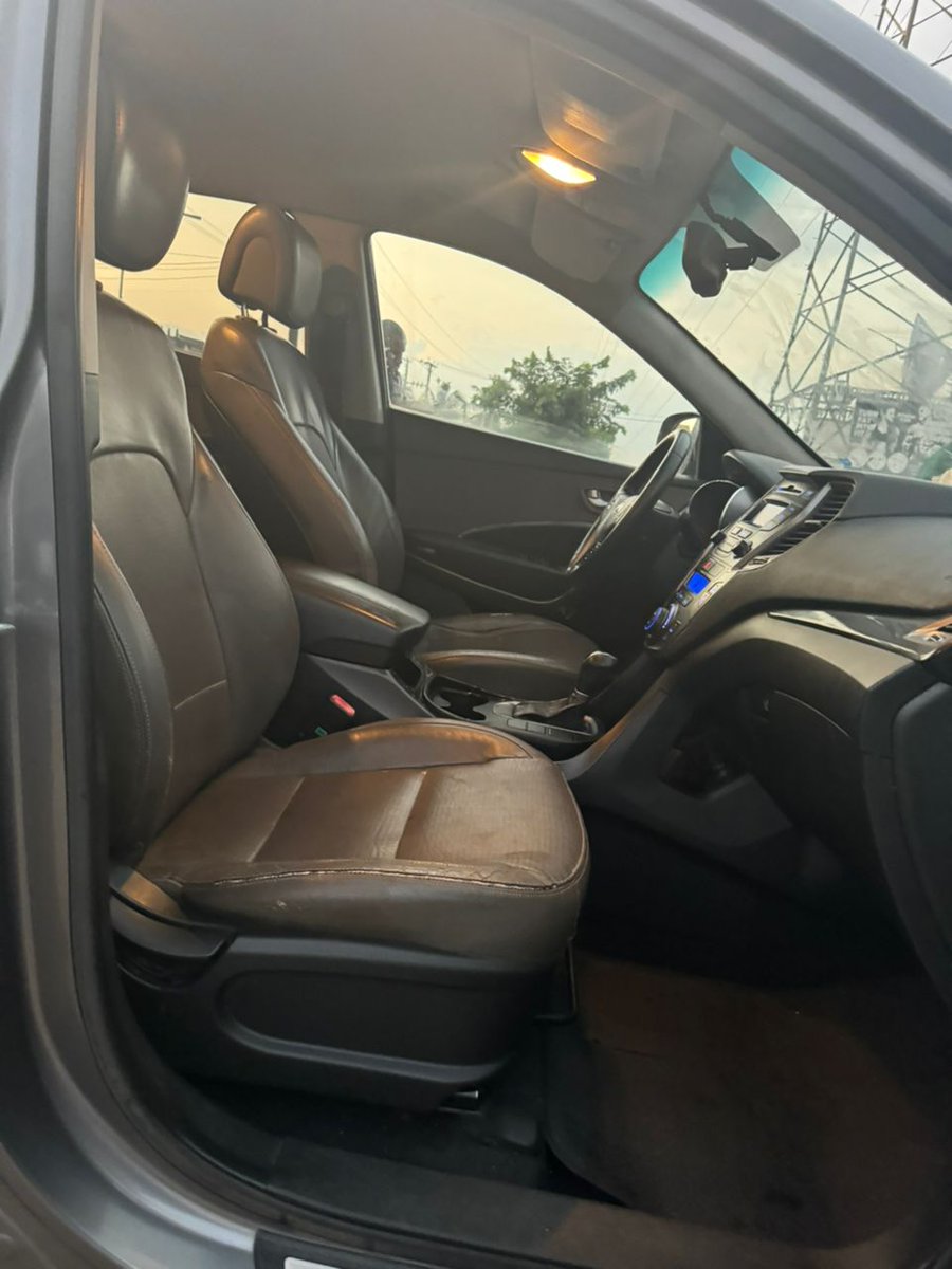 JojoAutos's tweet image. UPDATE ‼️ UPDATE‼️UPDATE ‼️
I have a Registered Hyundai 2013 v4
Toks standard
Pure first body 🔥📌📌
Price- 11.7M
Location Lagos Nigeria.
only for serious buyers. DM asap!