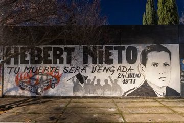 anarquia_p's tweet image. El anarquista Hebert Nieto en la memoria combativa del barrio Cordón. Ni un paso atrás!!!