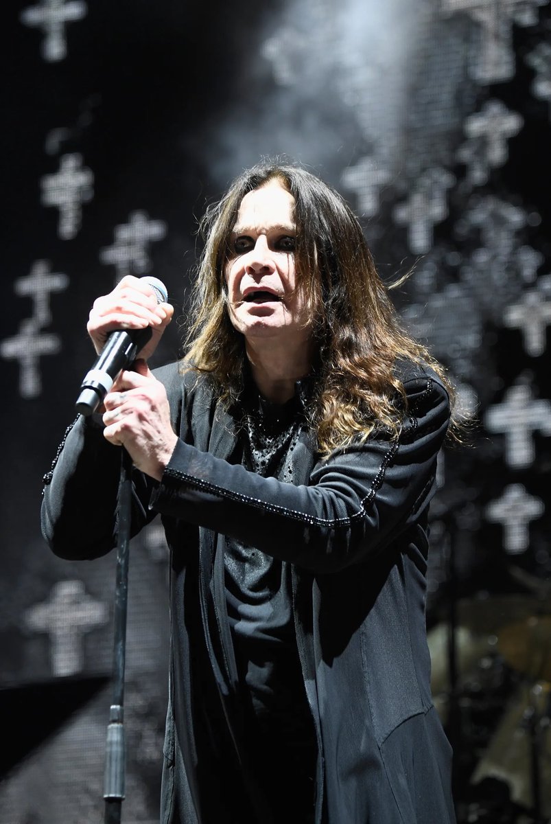 baddietvv's tweet image. Ozzy Osbourne dead: Black Sabbath singer dies aged 76 weeks after touching final show
He died "surrounded by love", a statement from his family said on Tuesday night.
The family said: "It is with more sadness than mere words can convey that we have to report that our beloved…