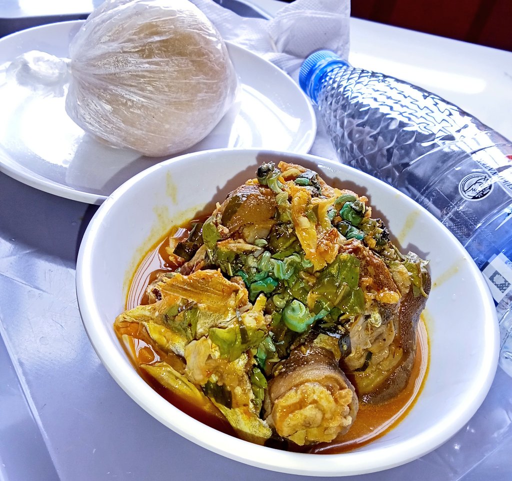 full____option's tweet image. Dinner don set.
Thank God for food 
🤸