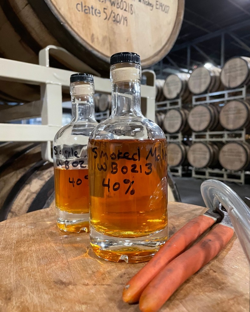 RCS_Distillery's tweet image. It&apos;s Tasting Tuesday 🥃🔥 That means new flavors to discover at Red Cedar Spirits from 6-8PM tonight, like our Smoked Malt Whiskey!

Come hangout with us, tour the distillery, and sample some of our 2019 Smoked Malt Whiskey that is perfectly aged and ready to be shared!