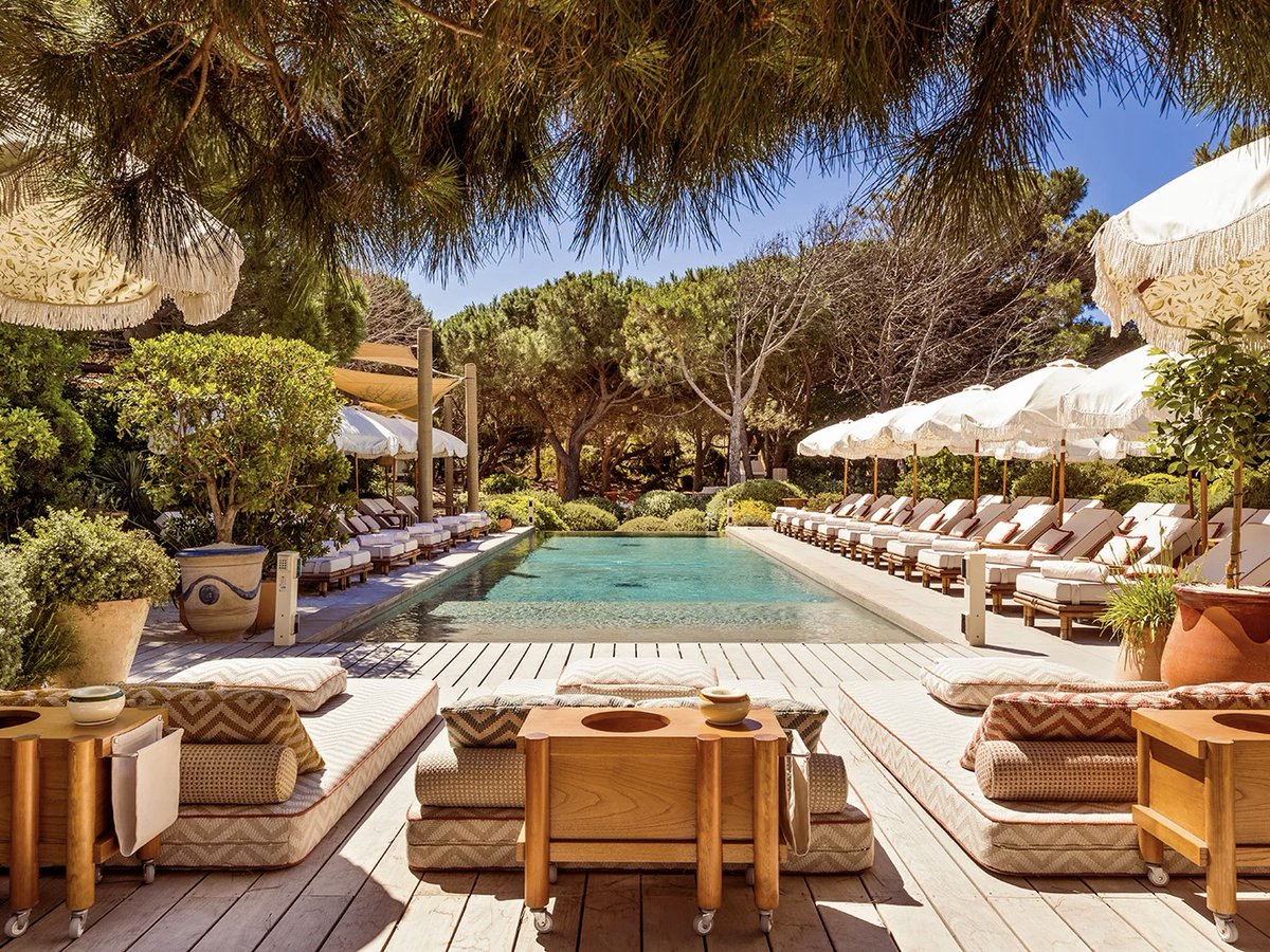 marco_polisson's tweet image. SAINT-TROPEZ - Les meilleures plages de l’été 2025.
Pour ne rien rater de cette saison, @LyonPeople vous livre son carnet d’adresses.
> A découvrir ici :
lyonpeople.com/activites-a-ly…