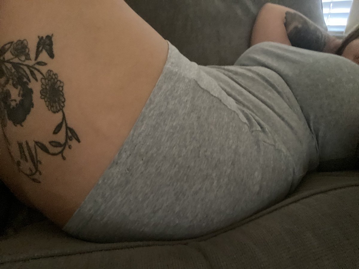 Wishing you could have a taste 👅 
Drooling over something you’ll never have 💗
Closes you’ll ever be is your money in my hands 💸 
Send to keep me happy 💋