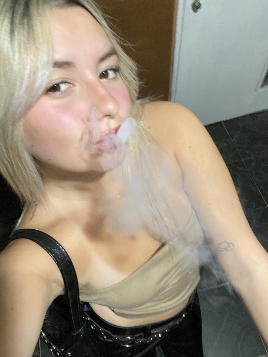 Feed my desire and addiction babyy been craving for cock all night wanna see me hit my vape while i suck your cock? Im sure you wanna see that lets make that happen baby click the link ITS FREE lets make your fantsy into reality onlyfans.com/grace.pvt/c444