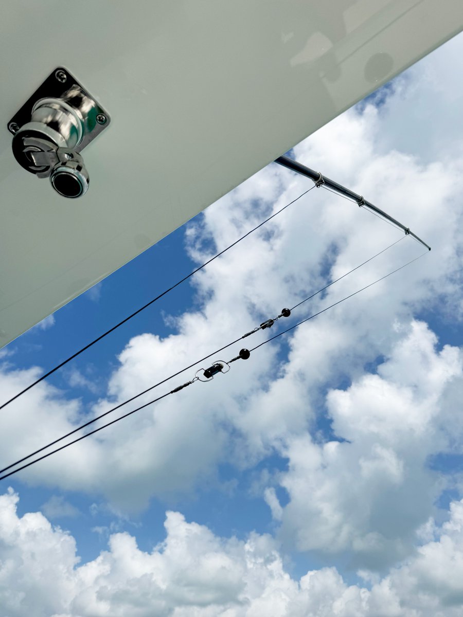 When your outrigger setup looks this good from underneath, you know the fish don’t stand a chance. Grand Slam 300 Outrigger Mounts + Open Water Internally Rigged Carbon Fiber Poles = peak offshore overkill (and we love it). 😎🎣

#TACOMarine #TACOOnboard #OutriggerGoals #Fishing