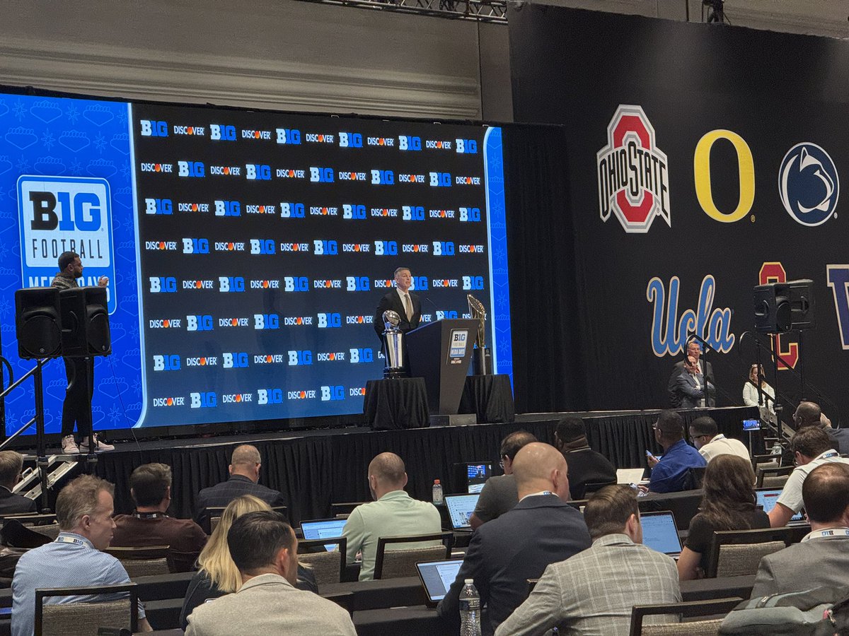 Matt_Fortuna's tweet image. Asked about his letter supporting Michigan in its fight against the NCAA, Tony Petitti confirms he wrote it but doesn’t want to comment further on an ongoing process. He adds that the CSC in place will hopefully expedite enforcement in the future.
“It’s difficult to still be…